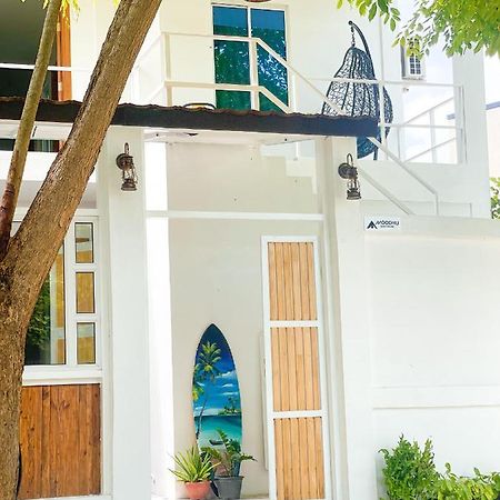 Отель Moodhu Surf House Химмафуши Экстерьер фото